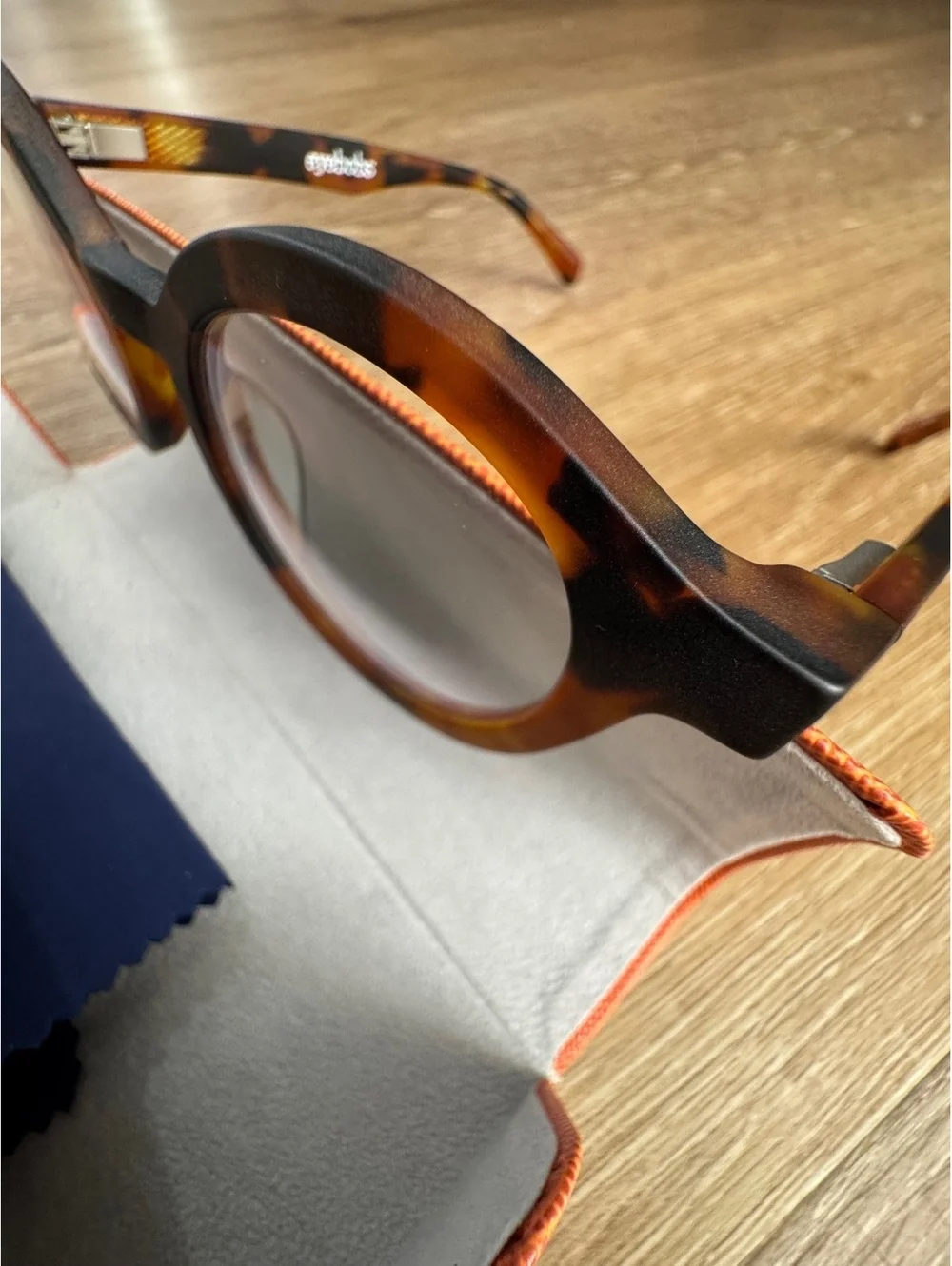 Eyebobs Tortoise Round Frame Glasses with Orange Case